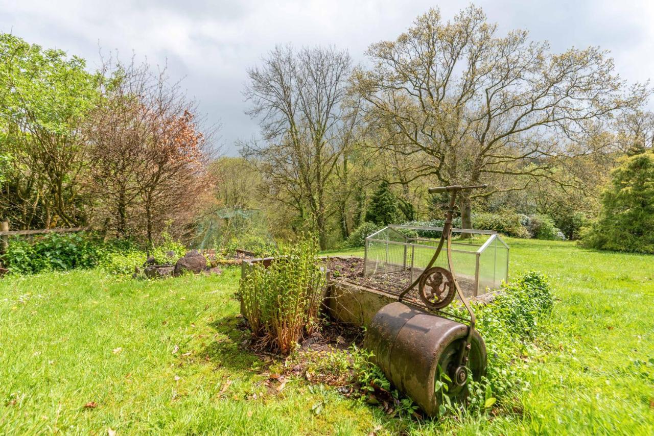 Nutsford House Bed & Breakfast Dulverton Exterior photo